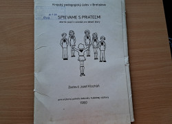 Spievame s priateľmi