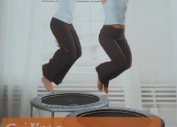 Cvičíme na minitrampolíne
