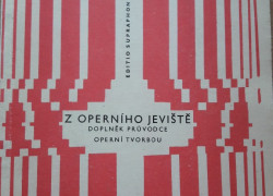 Z operního jeviště