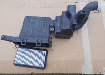 VZDUCH. FILTER + OBAL .2