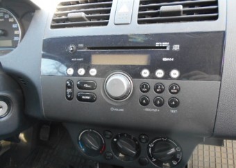 AUTORADIO SWIFT .1
