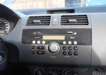 AUTORADIO SWIFT .3