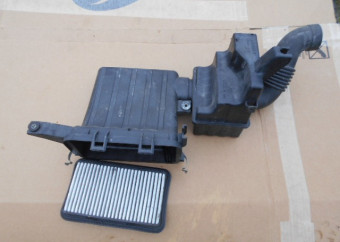 VZDUCH. FILTER + OBAL .1