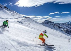 Lyžovačka sezóna 2025/26 v Taliansku, v Rakúsku na Moelltaler-gletscher...