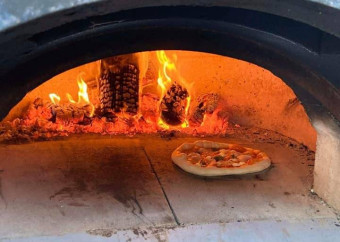 Mobilná pec na pizzu na drevo  3