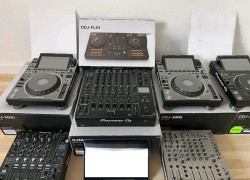Pioneer CDJ-3000 Player /  AlphaTheta Euphonia Rotary Mixer / Pioneer DJM-A9 DJ Mixer / Pioneer DJM-V10 / Pioneer CDJ-2000NXS2 / Pioneer DJM-900NXS2